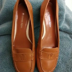 Etienne Aigner Flats